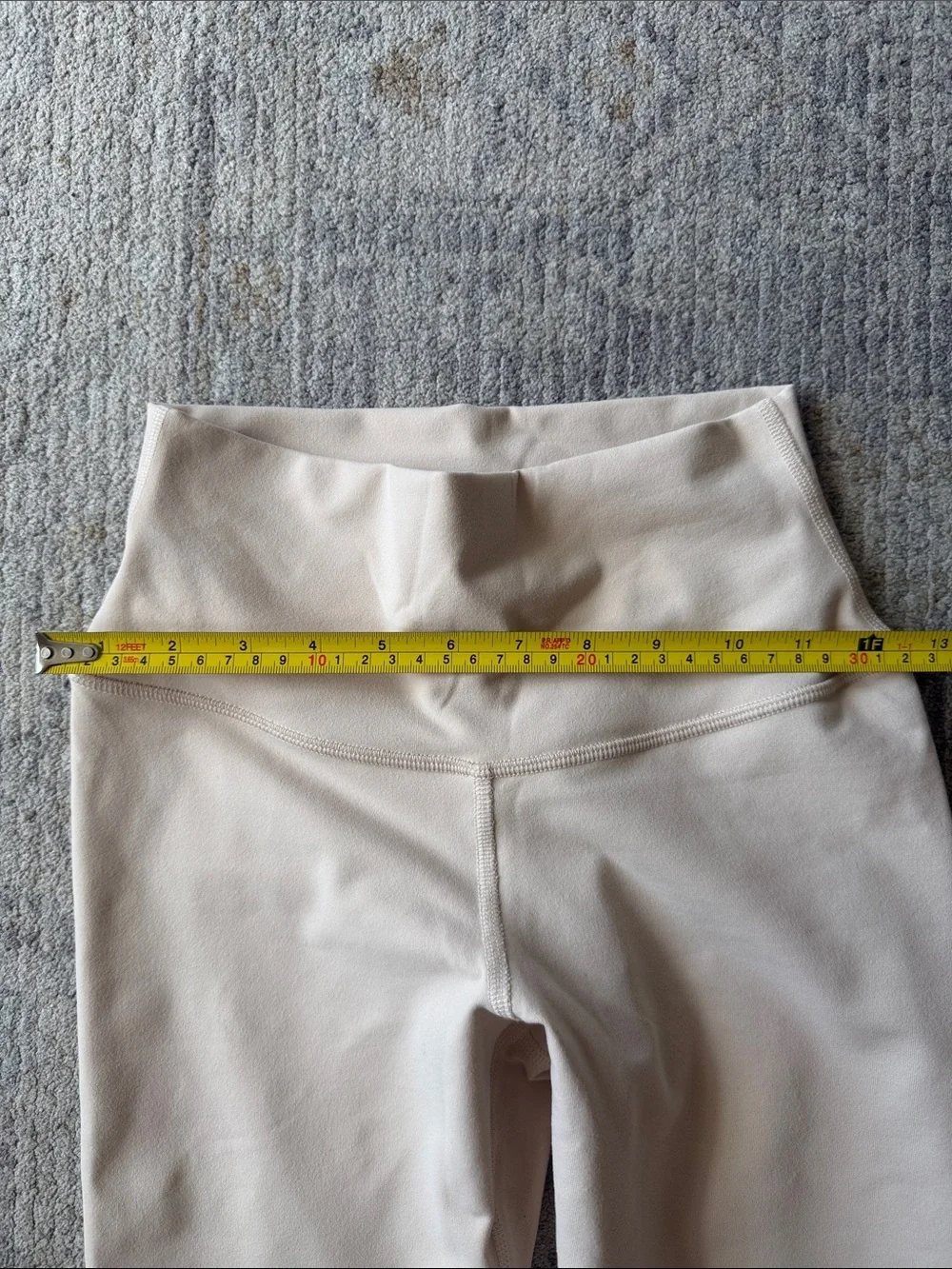 ALO Yoga Macademia High-Waist Leggings